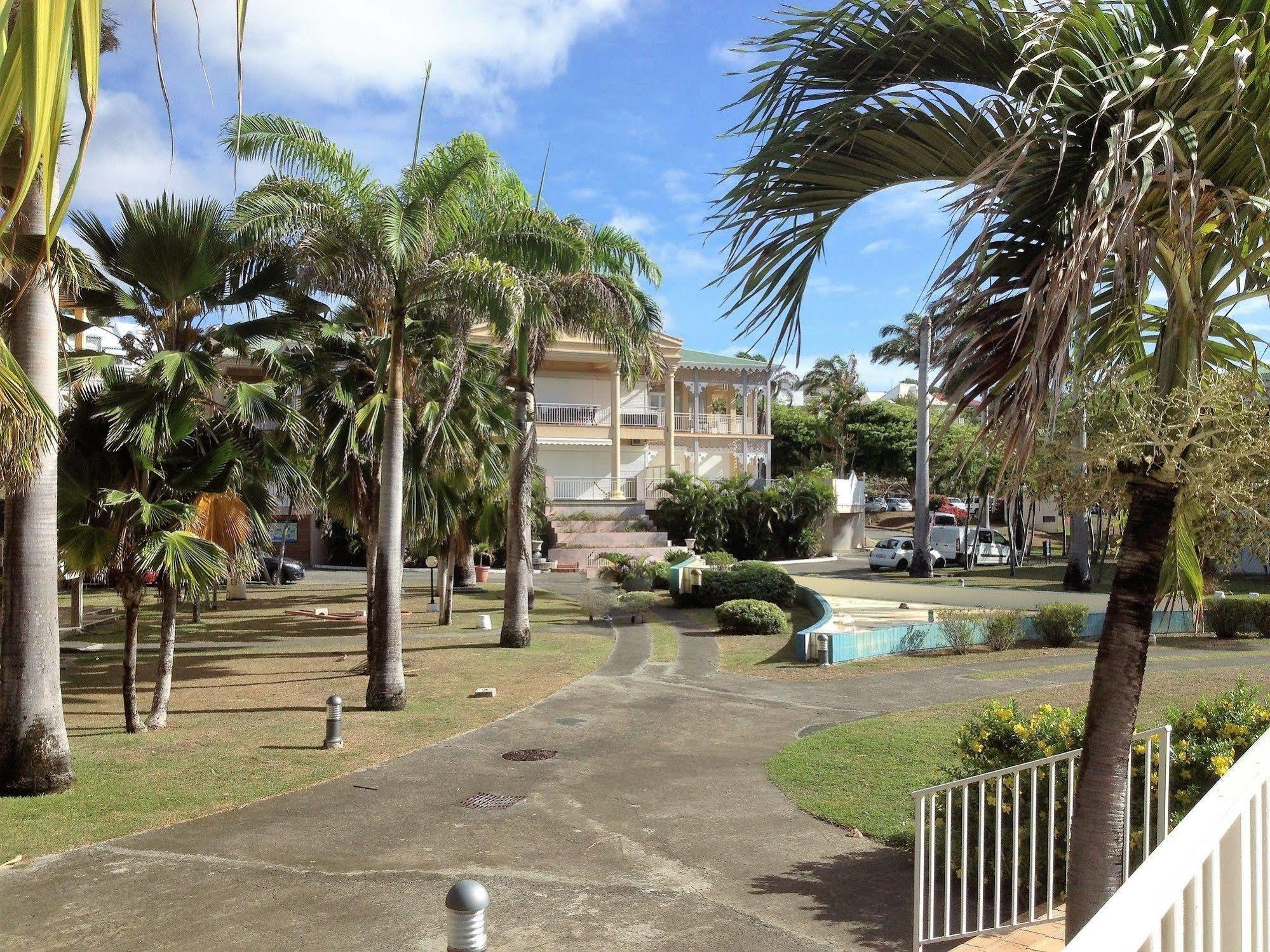 Ti.Maanga Vue Mer Pieds Dans L'Eau 圣弗朗索瓦 外观 照片