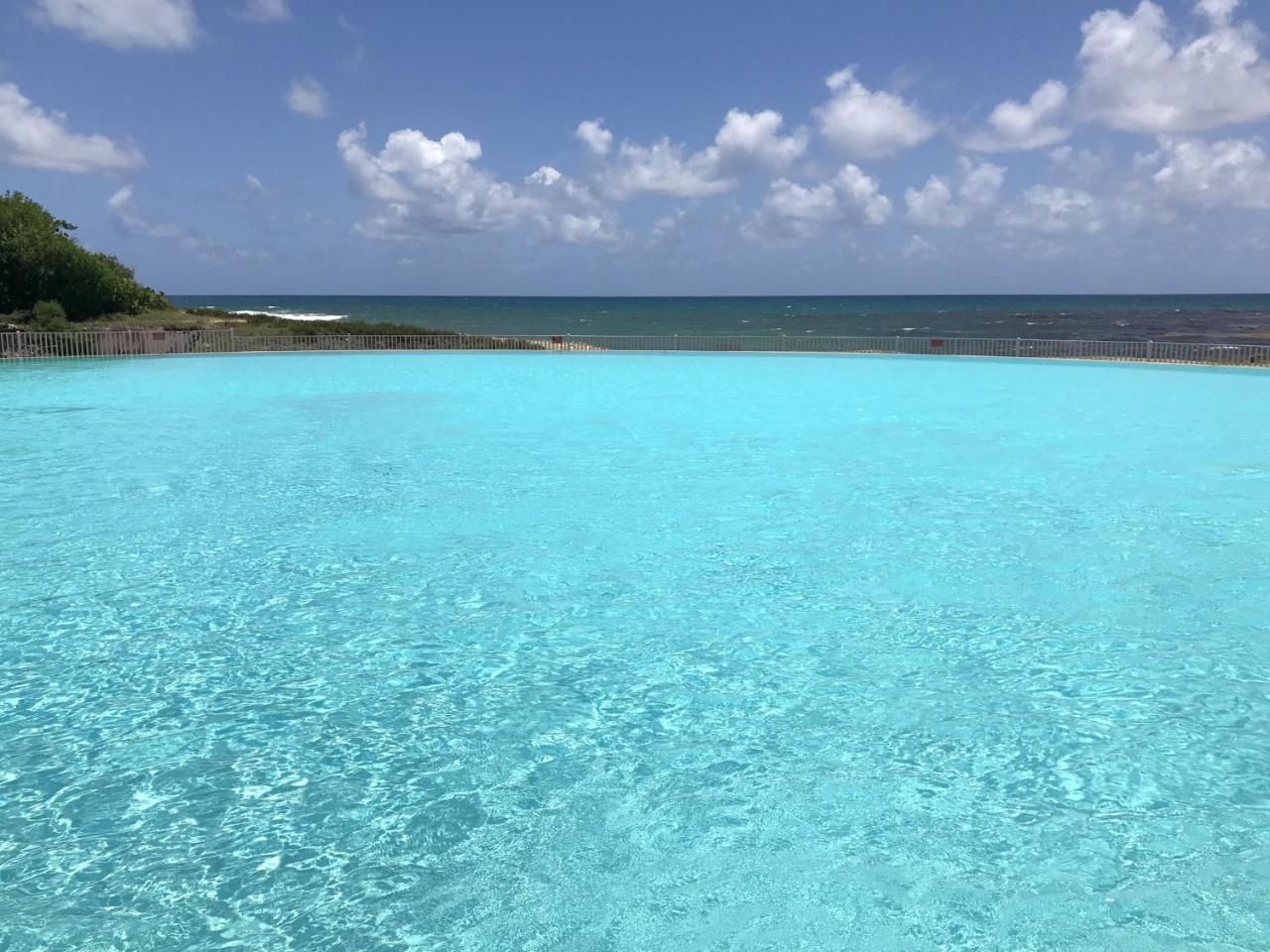 Ti.Maanga Vue Mer Pieds Dans L'Eau 圣弗朗索瓦 外观 照片